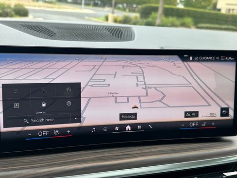 New 2026 BMW X5 xDrive40i w/ M Sport Package image 16