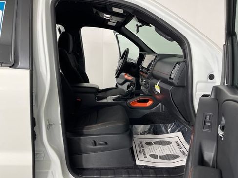 Certified 2025 Nissan Frontier Pro-X w/ Pro Convenience Package RWD image 40