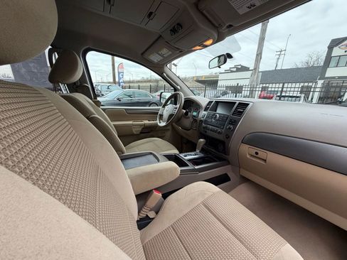 Used 2011 Nissan Armada SV image 49