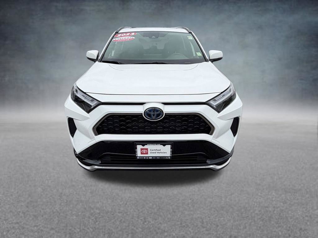 Used 2023 Toyota RAV4 SE w/ Weather & Moonroof Package AWD/4WD image 9