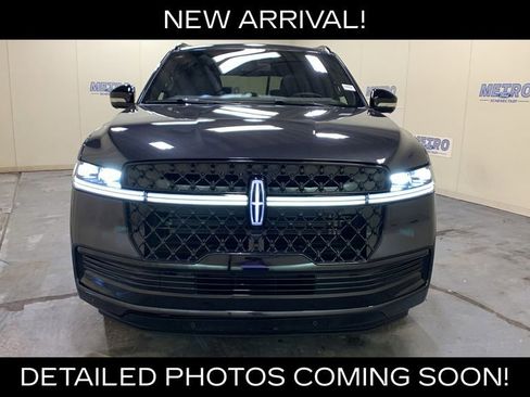 Used 2025 Lincoln Navigator Reserve w/ Jet Appearance Package AWD/4WD image 53