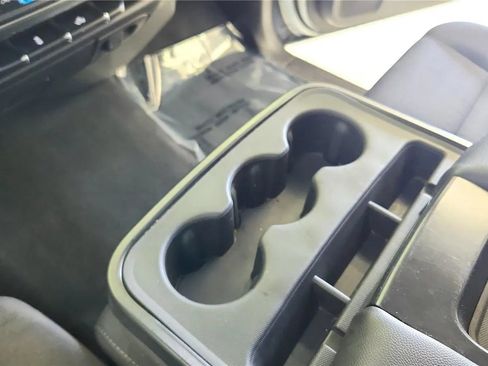 Used 2019 Chevrolet Silverado 1500 LT RWD image 27
