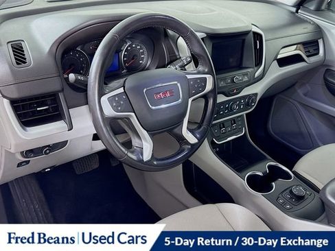 Used 2020 GMC Terrain SLE w/ Driver Convenience Package image 11