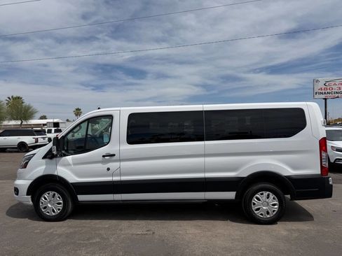 Used 2023 Ford Transit 350 XLT image 4