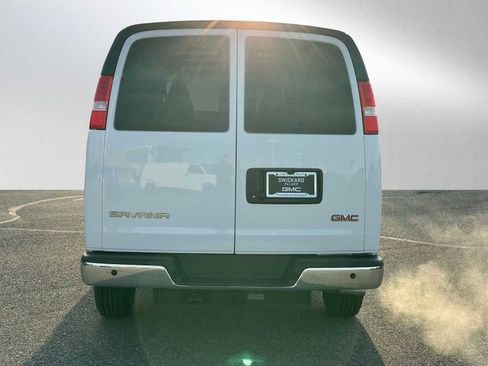 New 2025 GMC Savana 3500 Extended w/ Driver Convenience Package image 4
