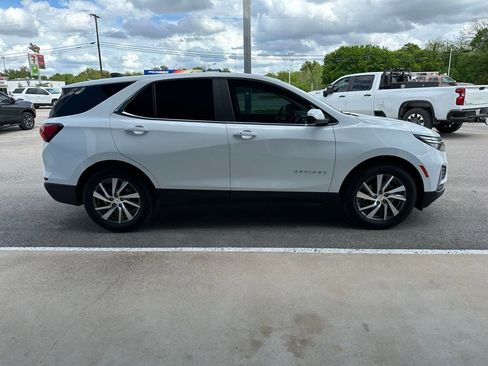 Used 2023 Chevrolet Equinox LT image 5