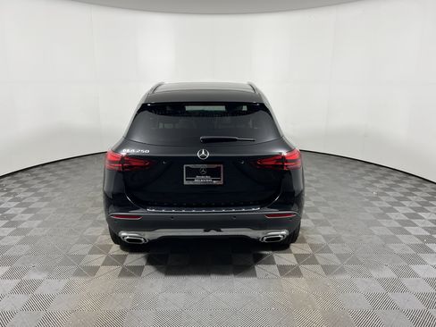 Used 2026 Mercedes-Benz GLA 250 image 4