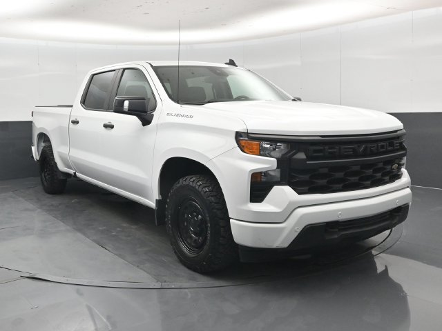 Used 2024 Chevrolet Silverado 1500 W/T w/ WT Value Package RWD image 1