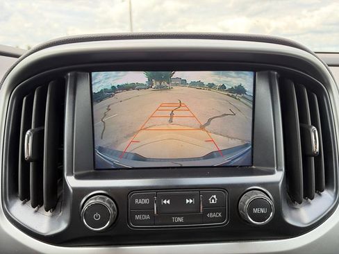 Used 2017 Chevrolet Colorado LT w/ Midnight Edition AWD/4WD image 12