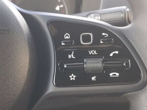 Used 2021 Mercedes-Benz Sprinter 2500 image 20