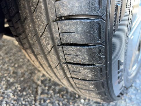 Used 2025 BMW i4 xDrive40i image 31