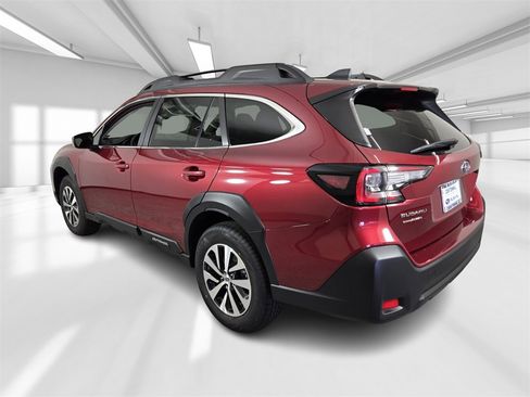 New 2025 Subaru Outback Premium image 3