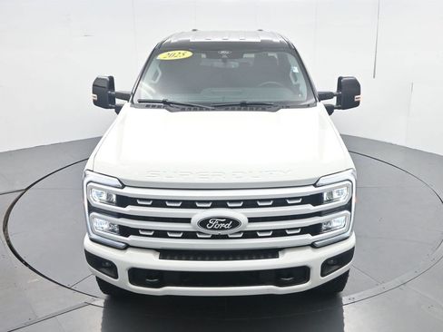 Used 2025 Ford F250 Lariat w/ Tremor Off-Road Package AWD/4WD image 45