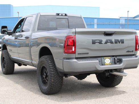 New 2026 RAM 2500 Big Horn AWD/4WD image 3