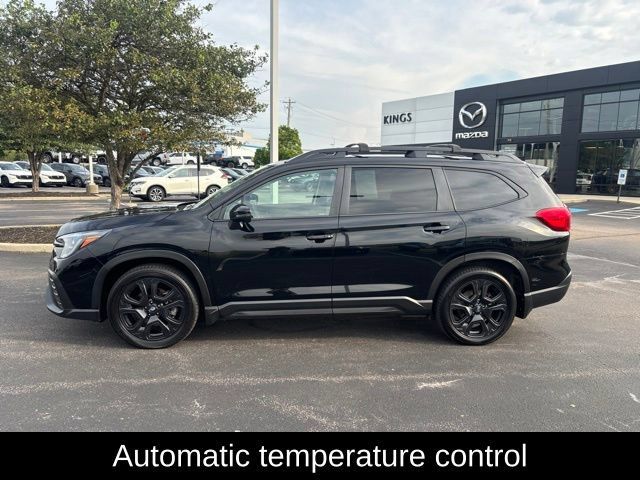 Used 2023 Subaru Ascent Onyx Edition AWD/4WD image 3