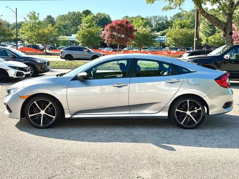 Used 2020 Honda Civic Sport image 4