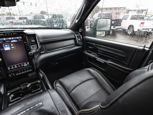 Used 2023 RAM 2500 Limited image 31