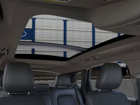 New 2026 Ford Escape SE w/ Class II Trailer Tow Package image 22