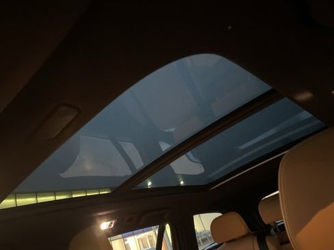 Used 2020 Volvo V60 T5 Momentum w/ Momentum Advanced Package image 14