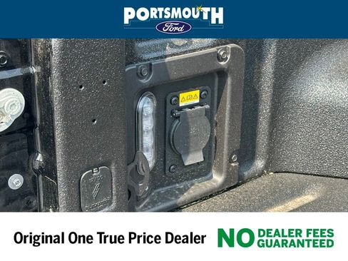 New 2025 Ford Maverick Lobo image 17