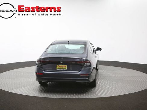 Used 2025 Honda Accord LX image 34