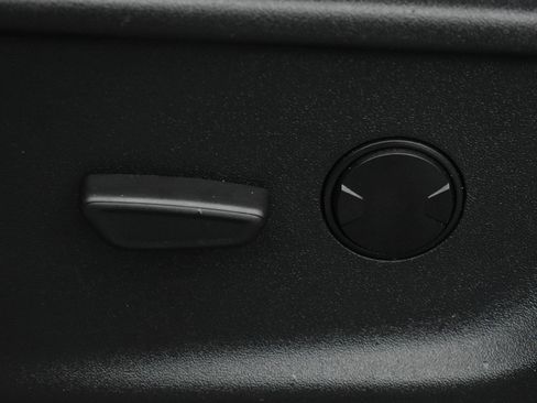 Used 2024 Ford F150 XLT w/ XLT Black Appearance Package image 14