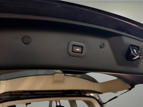 Used 2021 INFINITI QX80 Premium Select w/ Cargo Package AWD/4WD image 25