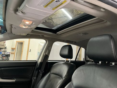 Used 2015 Subaru Crosstrek 2.0i Limited image 24