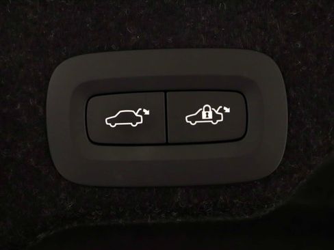 Used 2023 Volvo S90 B6 Ultimate AWD/4WD image 12