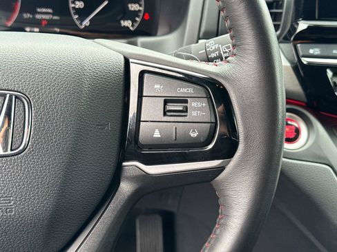 Certified 2025 Honda Odyssey Sport-L image 30