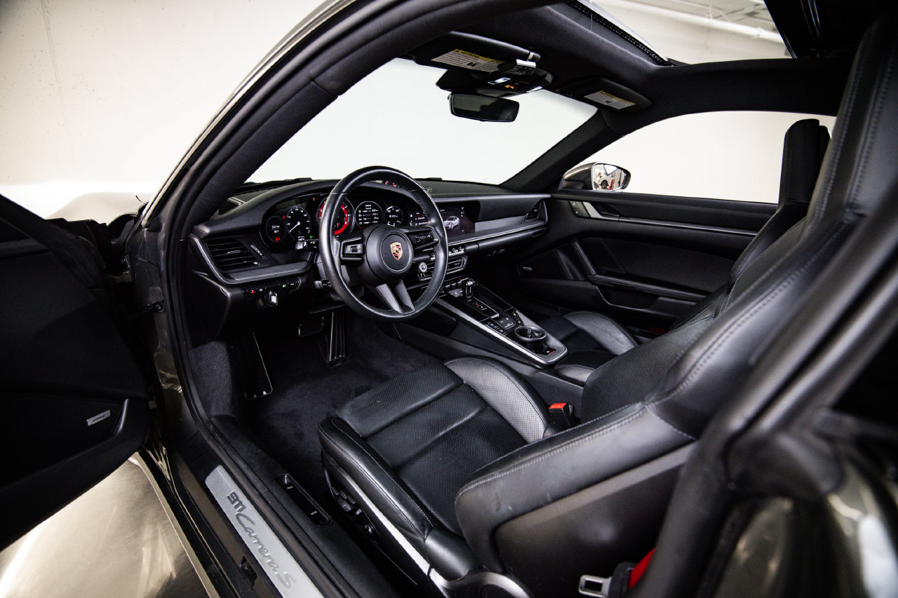 Certified 2022 Porsche 911 Carrera S RWD image 4
