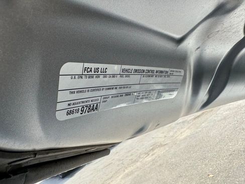 Used 2024 RAM 2500 Big Horn image 33