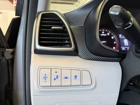 Used 2020 Hyundai Tucson Value FWD image 18