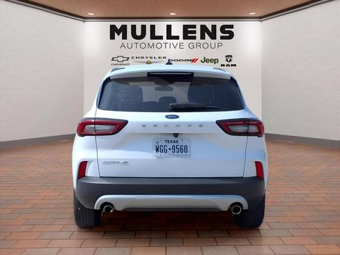 Used 2024 Ford Escape Active FWD image 6
