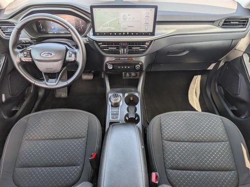 Used 2024 Ford Escape Active w/ Tech Pack #1 AWD/4WD image 5