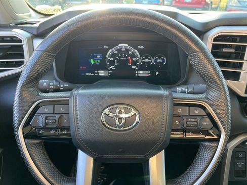 Used 2024 Toyota Tundra Limited image 16