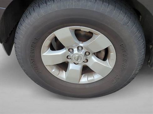 Used 2013 Nissan Frontier SV RWD image 23