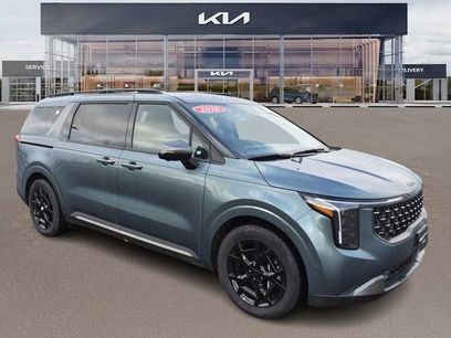 New 2026 Kia Carnival SX