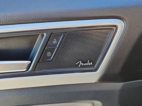 Certified 2023 Volkswagen Atlas SEL Premium image 15