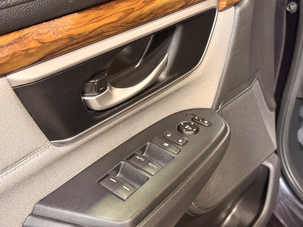 Used 2018 Honda CR-V EX image 14