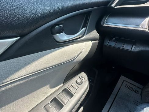 Used 2016 Honda Civic EX image 12