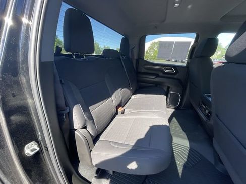 Used 2025 Chevrolet Silverado 1500 LT Trail Boss w/ Protection Package AWD/4WD image 26