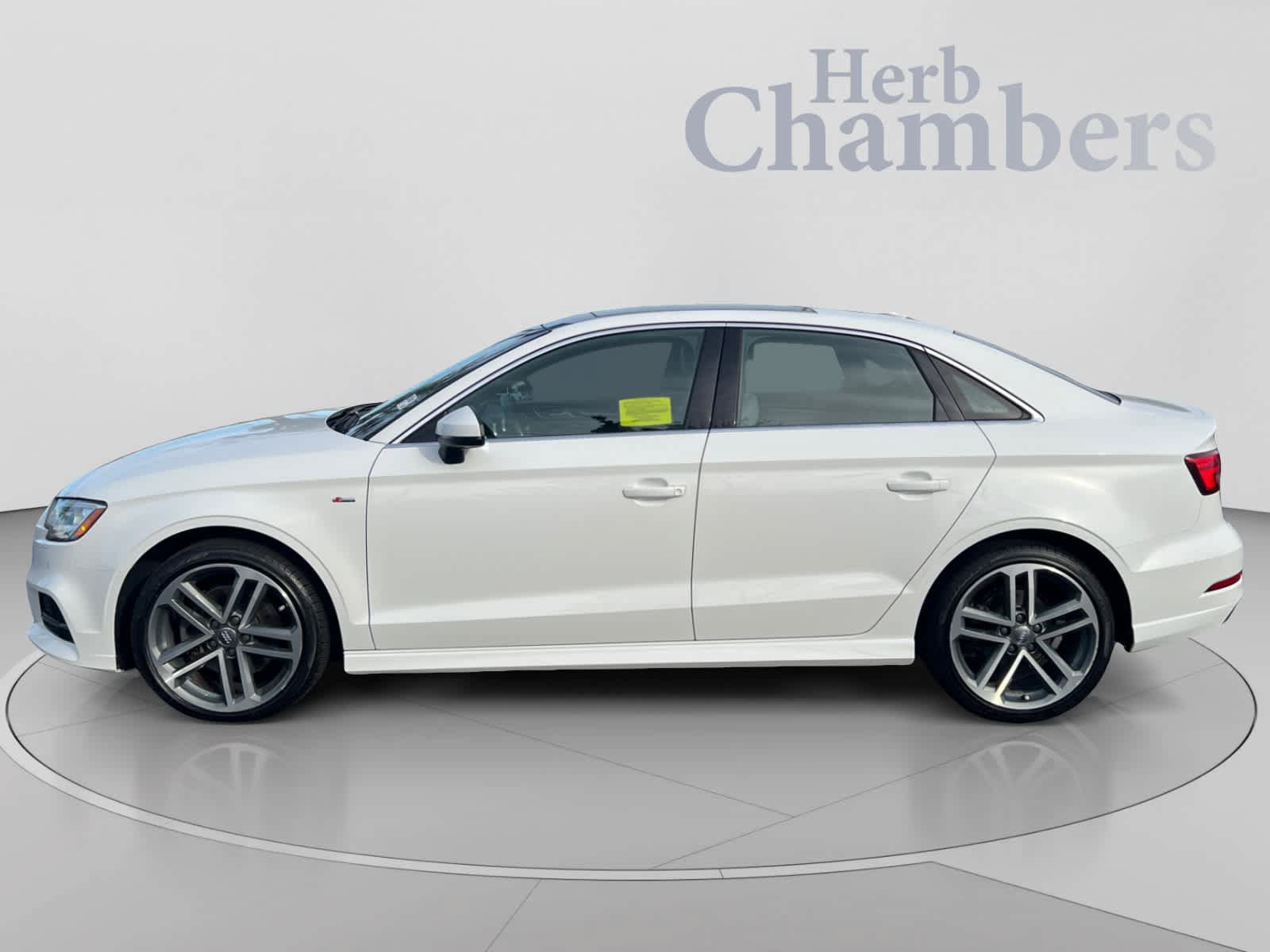 Used 2018 Audi A3 2.0T Premium Plus w/ Premium Plus Package AWD/4WD image 5
