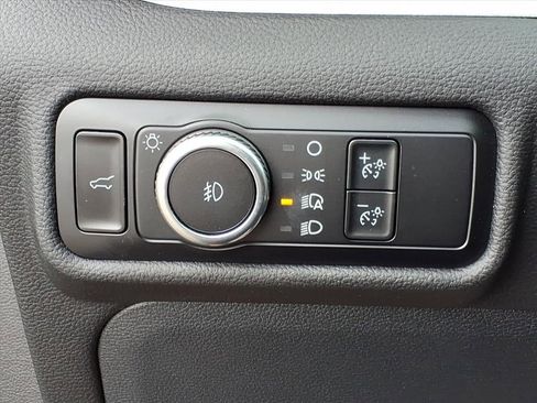 Certified 2023 Ford Explorer XLT w/ Equipment Group 202A image 17