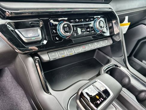 New 2026 GMC Sierra 1500 AT4X AWD/4WD image 27
