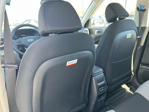 New 2026 Hyundai Venue SEL FWD image 27