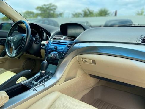 Used 2010 Acura TL w/ Technology Package FWD image 17