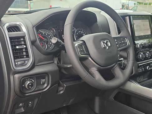 Used 2026 RAM 1500 Big Horn AWD/4WD image 10
