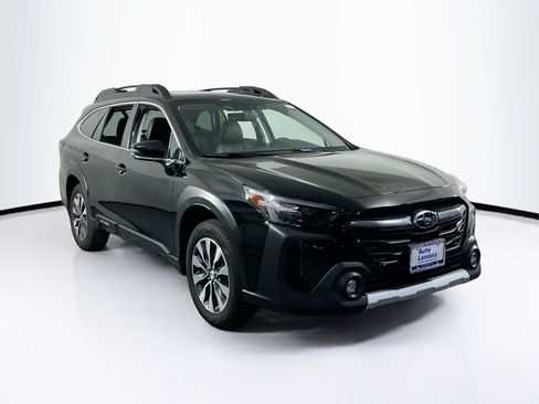Used 2023 Subaru Outback Limited AWD/4WD image 3