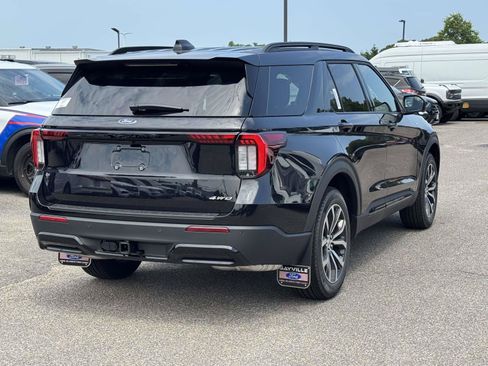 New 2026 Ford Explorer ST-Line AWD/4WD image 4